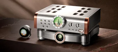 D’Agostino Momentum C2 Preamplifier Available